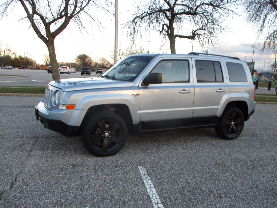 2013 Jeep Patriot 4WD 4dr Latitude, available for sale in Massapequa, New York | South Shore Auto Brokers & Sales. Massapequa, New York 2013 Jeep Patriot 4WD 4dr Latitude, available for sale in Massapequa, New York | South Shore Auto Brokers & Sales. Massapequa, New York