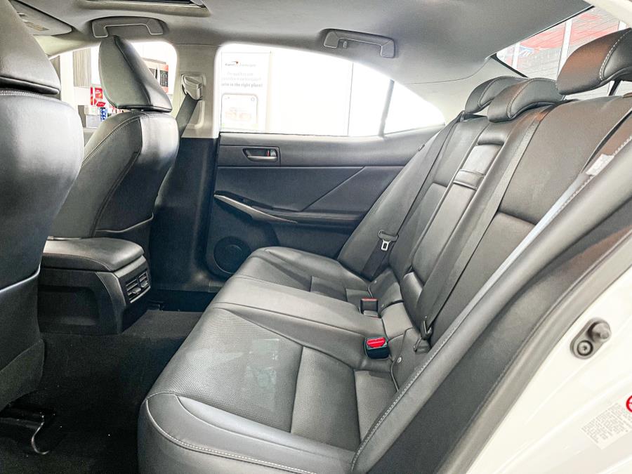 Used Lexus IS IS 300 AWD 2017 | Luxury Motor Club. Franklin Square, New York Used Lexus IS IS 300 AWD 2017 | Luxury Motor Club. Franklin Square, New York