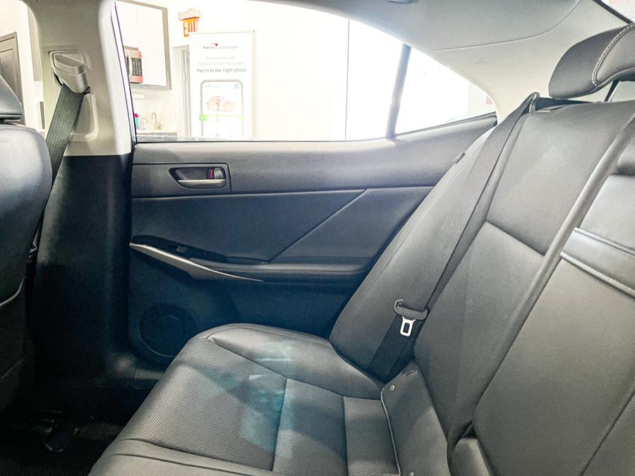 Used Lexus IS IS 300 AWD 2017 | Luxury Motor Club. Franklin Square, New York Used Lexus IS IS 300 AWD 2017 | Luxury Motor Club. Franklin Square, New York