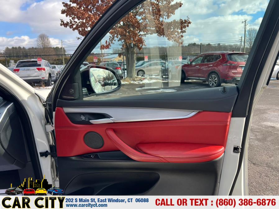 2015 BMW X6 AWD 4dr xDrive35i, available for sale in East Windsor, Connecticut | Car City LLC. East Windsor, Connecticut 2015 BMW X6 AWD 4dr xDrive35i, available for sale in East Windsor, Connecticut | Car City LLC. East Windsor, Connecticut
