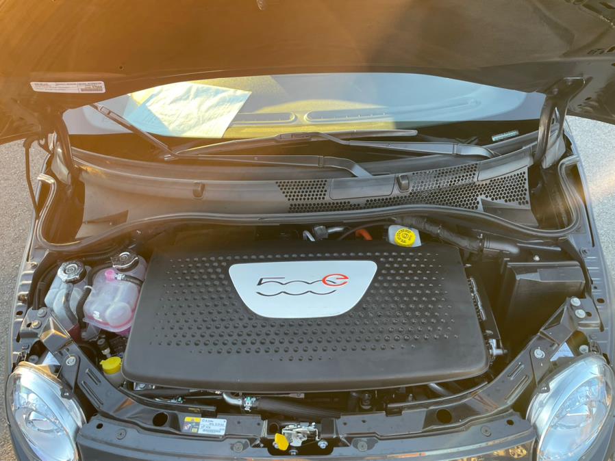 Used FIAT 500e Hardtop 2018 | Green Light Auto Wholesale. Daly City, California Used FIAT 500e Hardtop 2018 | Green Light Auto Wholesale. Daly City, California