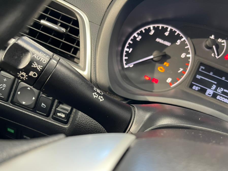 Used Nissan Sentra 4dr Sdn I4 CVT S 2016 | Power Motors East. Massapequa Park, New York Used Nissan Sentra 4dr Sdn I4 CVT S 2016 | Power Motors East. Massapequa Park, New York