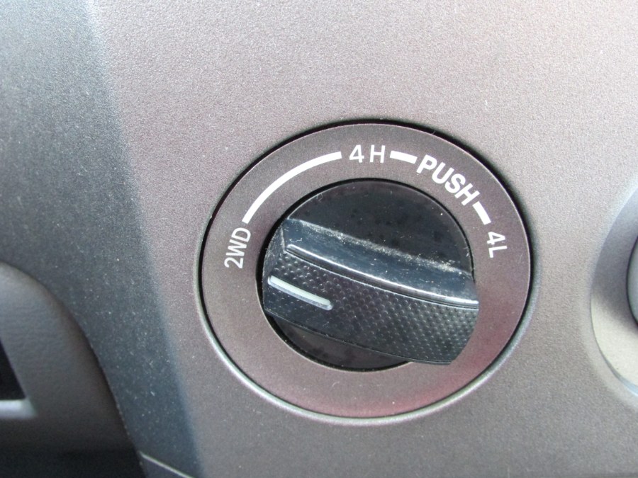 Used Toyota Tundra 4WD Truck Dbl 5.7L V8 6-Spd AT (Natl) 2010 | United Auto Sales of E Windsor, Inc. East Windsor, Connecticut Used Toyota Tundra 4WD Truck Dbl 5.7L V8 6-Spd AT (Natl) 2010 | United Auto Sales of E Windsor, Inc. East Windsor, Connecticut