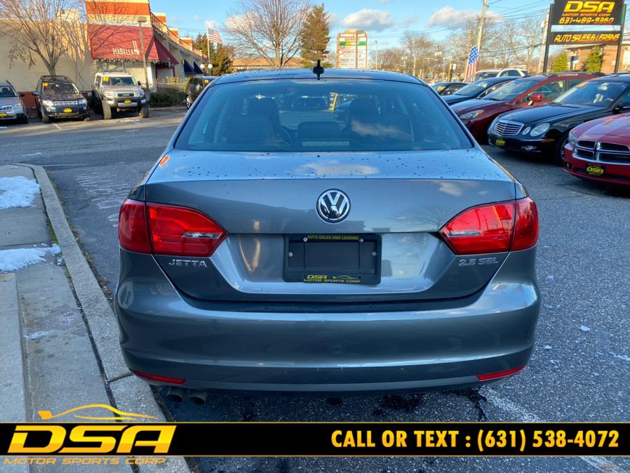 2013 Volkswagen Jetta Sedan 4dr Auto SEL w/Nav PZEV, available for sale in Commack, New York | DSA Motor Sports Corp. Commack, New York 2013 Volkswagen Jetta Sedan 4dr Auto SEL w/Nav PZEV, available for sale in Commack, New York | DSA Motor Sports Corp. Commack, New York
