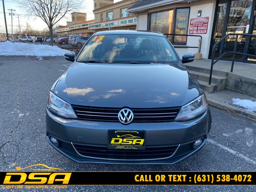 2013 Volkswagen Jetta Sedan 4dr Auto SEL w/Nav PZEV, available for sale in Commack, New York | DSA Motor Sports Corp. Commack, New York 2013 Volkswagen Jetta Sedan 4dr Auto SEL w/Nav PZEV, available for sale in Commack, New York | DSA Motor Sports Corp. Commack, New York