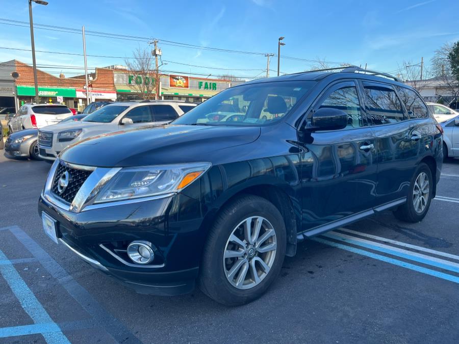 2016 Nissan Pathfinder SV . CLEAN CARFAX!!!, available for sale in Elmont, New York | Sunrise of Elmont. Elmont, New York 2016 Nissan Pathfinder SV . CLEAN CARFAX!!!, available for sale in Elmont, New York | Sunrise of Elmont. Elmont, New York
