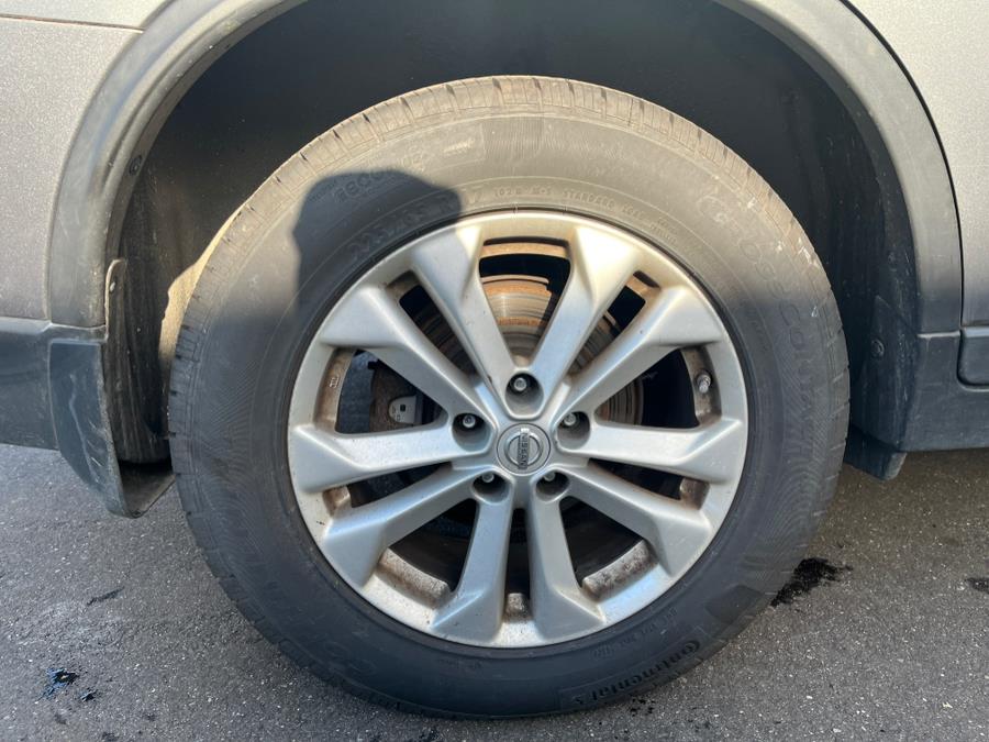 2014 Nissan Rogue AWD 4dr SV . 1 OWNER CLEAN CARFAX!!!, available for sale in Elmont, New York | Sunrise of Elmont. Elmont, New York 2014 Nissan Rogue AWD 4dr SV . 1 OWNER CLEAN CARFAX!!!, available for sale in Elmont, New York | Sunrise of Elmont. Elmont, New York