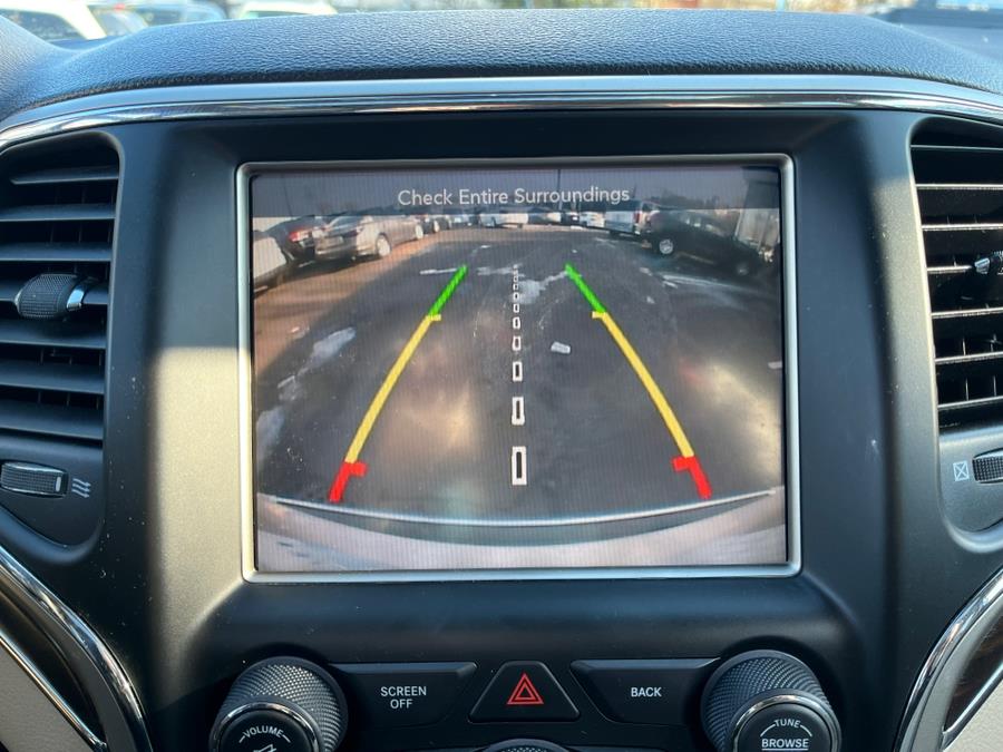 2014 Jeep Grand Cherokee 4WD 4dr Limited, available for sale in Elmont, New York | Sunrise of Elmont. Elmont, New York 2014 Jeep Grand Cherokee 4WD 4dr Limited, available for sale in Elmont, New York | Sunrise of Elmont. Elmont, New York