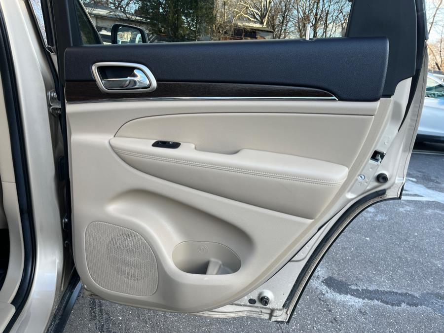 2014 Jeep Grand Cherokee 4WD 4dr Limited, available for sale in Elmont, New York | Sunrise of Elmont. Elmont, New York 2014 Jeep Grand Cherokee 4WD 4dr Limited, available for sale in Elmont, New York | Sunrise of Elmont. Elmont, New York