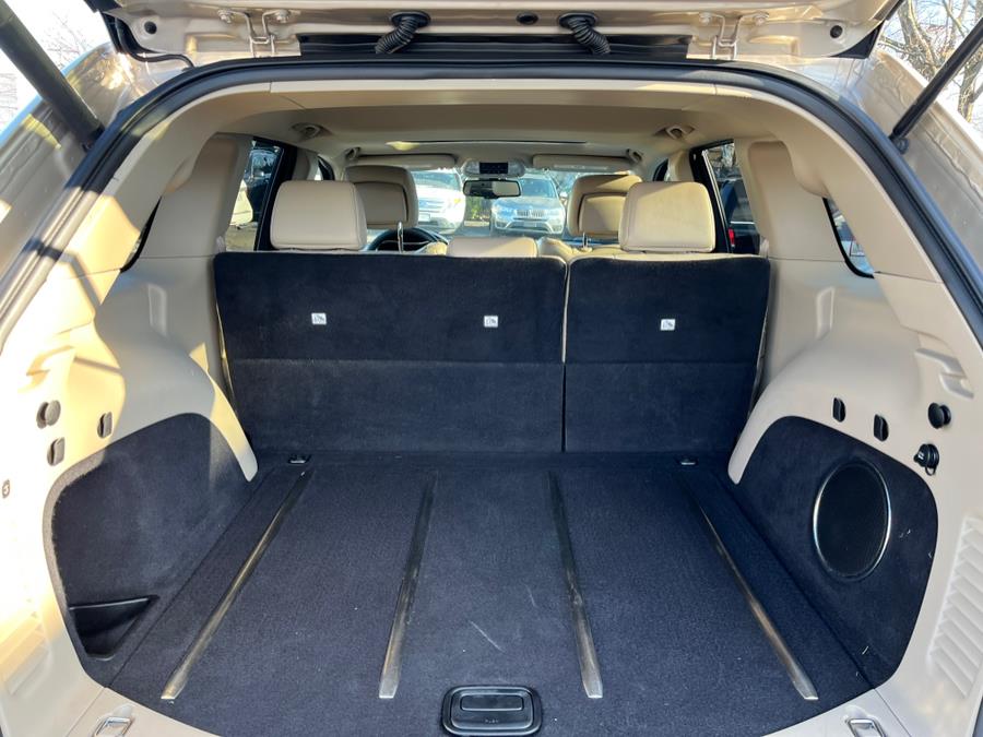 2014 Jeep Grand Cherokee 4WD 4dr Limited, available for sale in Elmont, New York | Sunrise of Elmont. Elmont, New York 2014 Jeep Grand Cherokee 4WD 4dr Limited, available for sale in Elmont, New York | Sunrise of Elmont. Elmont, New York