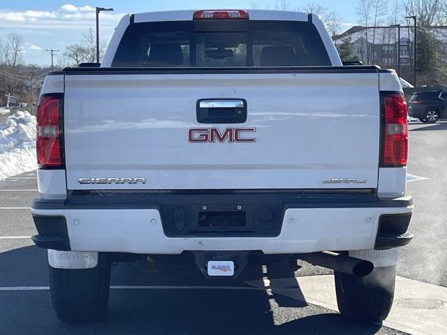 Used GMC Sierra 2500hd Denali 2015 | Blasius Federal Road. Brookfield, Connecticut Used GMC Sierra 2500hd Denali 2015 | Blasius Federal Road. Brookfield, Connecticut