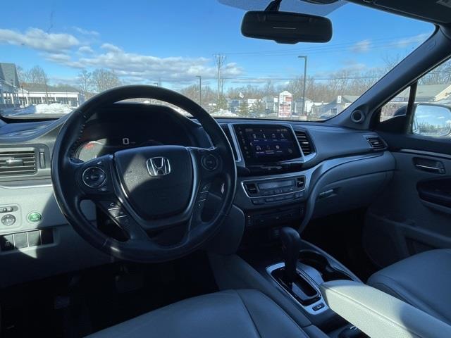 Used Honda Pilot EX-L 2018 | Blasius Federal Road. Brookfield, Connecticut Used Honda Pilot EX-L 2018 | Blasius Federal Road. Brookfield, Connecticut