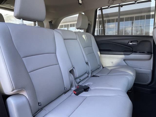 Used Honda Pilot EX-L 2018 | Blasius Federal Road. Brookfield, Connecticut Used Honda Pilot EX-L 2018 | Blasius Federal Road. Brookfield, Connecticut