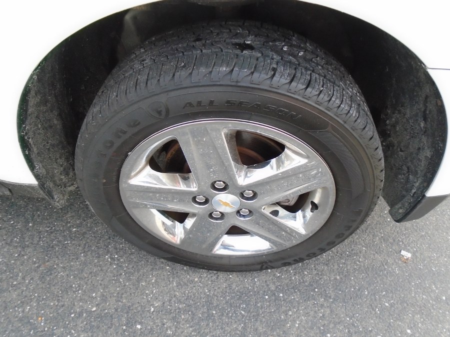 2015 Chevrolet Equinox AWD 4dr LTZ, available for sale in Waterbury, Connecticut | Jim Juliani Motors. Waterbury, Connecticut 2015 Chevrolet Equinox AWD 4dr LTZ, available for sale in Waterbury, Connecticut | Jim Juliani Motors. Waterbury, Connecticut