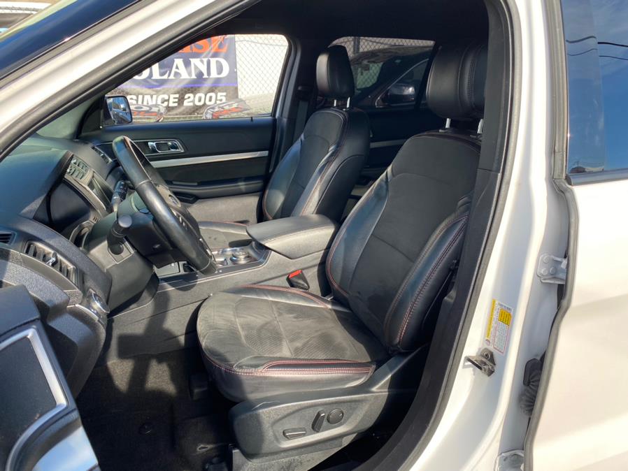 2019 Ford Explorer XLT 4WD, available for sale in Jamaica, New York | Sunrise Autoland. Jamaica, New York 2019 Ford Explorer XLT 4WD, available for sale in Jamaica, New York | Sunrise Autoland. Jamaica, New York
