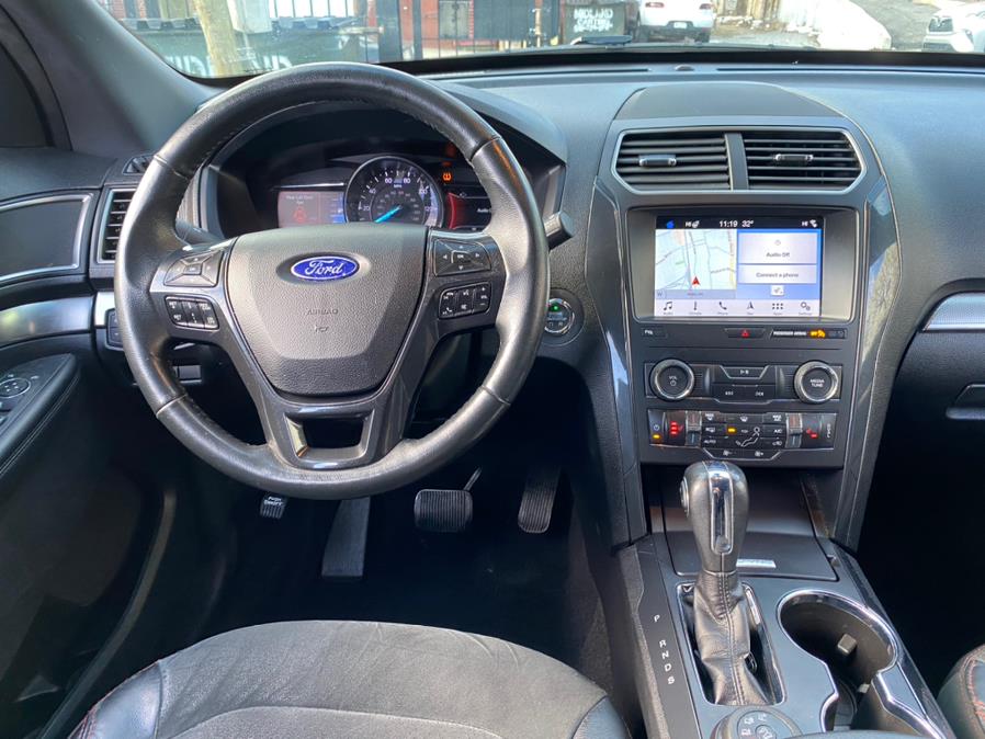 2019 Ford Explorer XLT 4WD, available for sale in Jamaica, New York | Sunrise Autoland. Jamaica, New York 2019 Ford Explorer XLT 4WD, available for sale in Jamaica, New York | Sunrise Autoland. Jamaica, New York