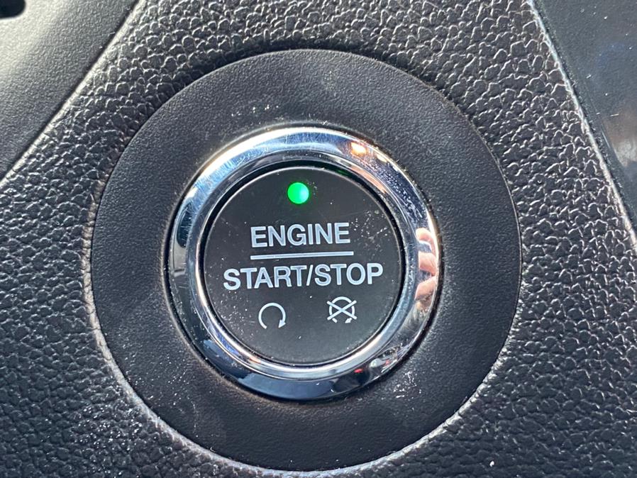2019 Ford Explorer XLT 4WD, available for sale in Jamaica, New York | Sunrise Autoland. Jamaica, New York 2019 Ford Explorer XLT 4WD, available for sale in Jamaica, New York | Sunrise Autoland. Jamaica, New York