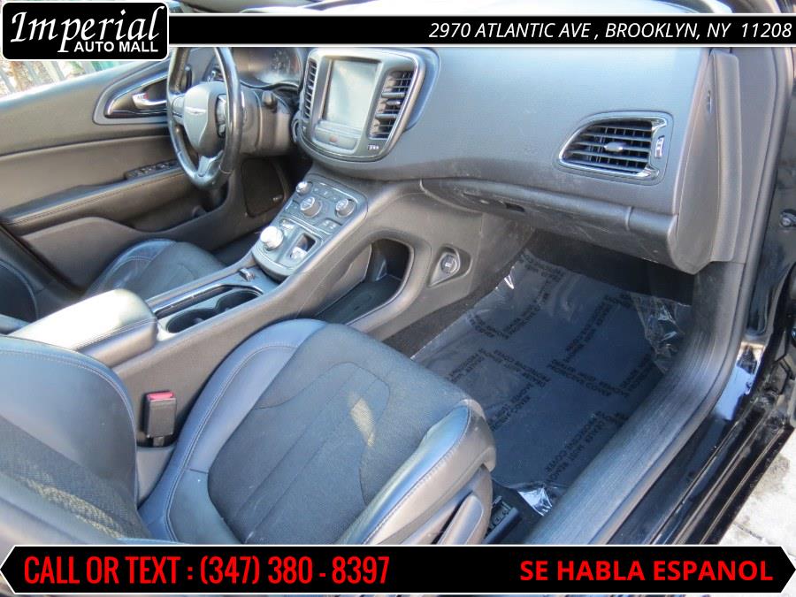 Used Chrysler 200 4dr Sdn S FWD 2015 | Imperial Auto Mall. Brooklyn, New York Used Chrysler 200 4dr Sdn S FWD 2015 | Imperial Auto Mall. Brooklyn, New York