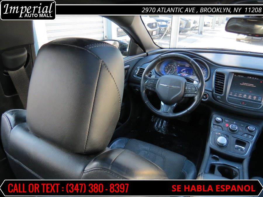 Used Chrysler 200 4dr Sdn S FWD 2015 | Imperial Auto Mall. Brooklyn, New York Used Chrysler 200 4dr Sdn S FWD 2015 | Imperial Auto Mall. Brooklyn, New York
