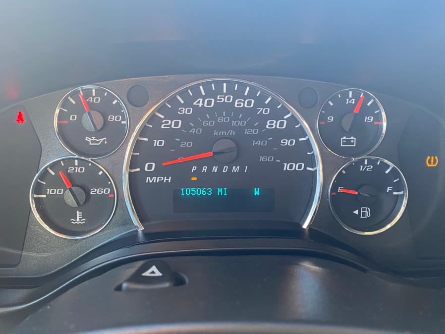 2017 GMC Savana Cargo Van RWD 3500 155", available for sale in Bridgeport, Connecticut | CT Auto. Bridgeport, Connecticut 2017 GMC Savana Cargo Van RWD 3500 155", available for sale in Bridgeport, Connecticut | CT Auto. Bridgeport, Connecticut