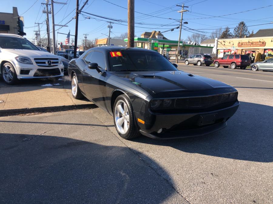 Used Dodge Challenger 2dr Cpe R/T Classic 2014 | Signature Auto Sales. Franklin Square, New York Used Dodge Challenger 2dr Cpe R/T Classic 2014 | Signature Auto Sales. Franklin Square, New York