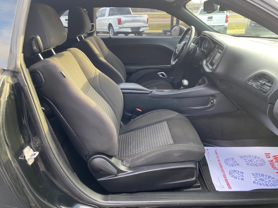 Used Dodge Challenger 2dr Cpe SXT 2015 | Marsh Auto Sales LLC. Ortonville, Michigan Used Dodge Challenger 2dr Cpe SXT 2015 | Marsh Auto Sales LLC. Ortonville, Michigan