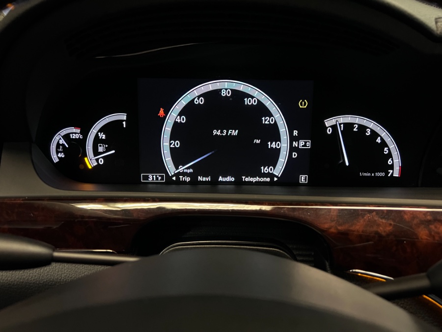 Used Mercedes-Benz S-Class 4dr Sdn S550 4MATIC 2011 | MP Motors Inc. West Babylon , New York Used Mercedes-Benz S-Class 4dr Sdn S550 4MATIC 2011 | MP Motors Inc. West Babylon , New York