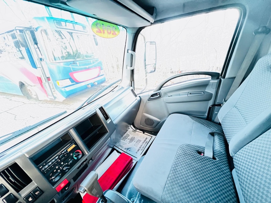 Used ISUZU NPR 20FT BOX TRUCK 2012 | NJ Truck Spot. South Amboy, New Jersey Used ISUZU NPR 20FT BOX TRUCK 2012 | NJ Truck Spot. South Amboy, New Jersey