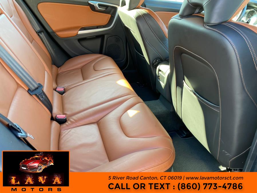 Used Volvo V60 4dr Wgn T5 Drive-E Premier FWD 2015 | Lava Motors. Canton, Connecticut Used Volvo V60 4dr Wgn T5 Drive-E Premier FWD 2015 | Lava Motors. Canton, Connecticut