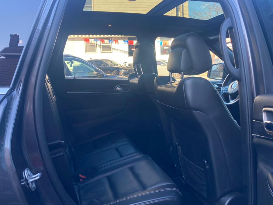 Used Jeep Grand Cherokee Limited 4x4 2017 | Champion Used Auto Sales 2. Newark , New Jersey Used Jeep Grand Cherokee Limited 4x4 2017 | Champion Used Auto Sales 2. Newark , New Jersey
