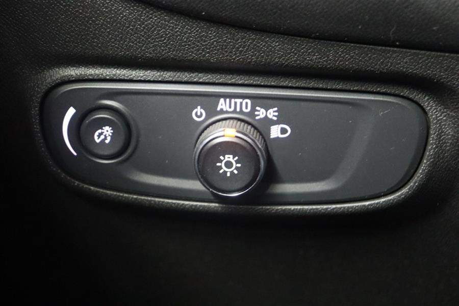 Used Chevrolet Equinox LT 2020 | Fast Track Motors. Paterson, New Jersey Used Chevrolet Equinox LT 2020 | Fast Track Motors. Paterson, New Jersey