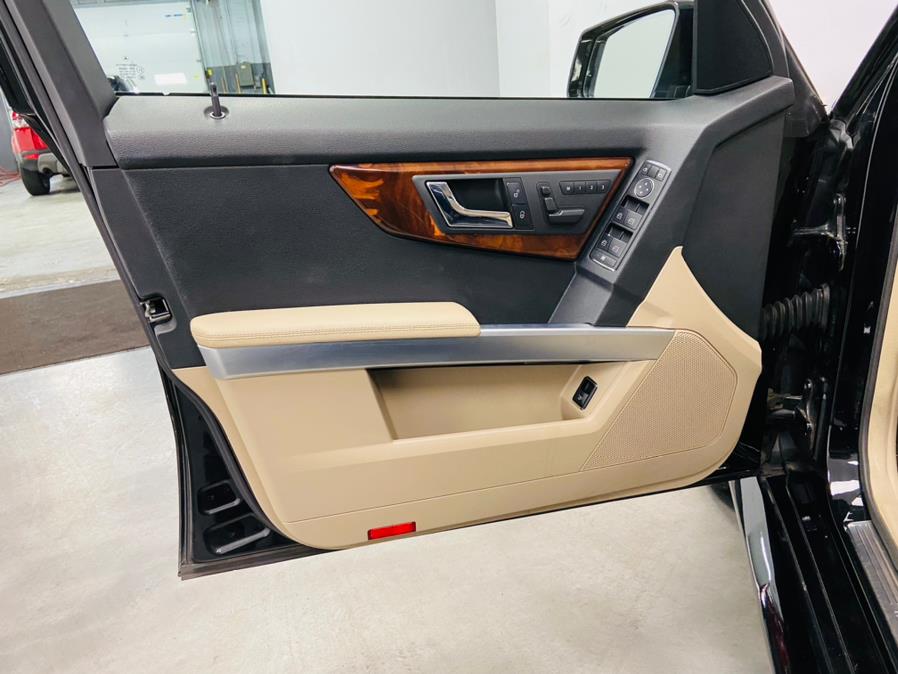 Used Mercedes-Benz GLK-Class 4MATIC 4dr GLK350 2010 | East Coast Auto Group. Linden, New Jersey Used Mercedes-Benz GLK-Class 4MATIC 4dr GLK350 2010 | East Coast Auto Group. Linden, New Jersey