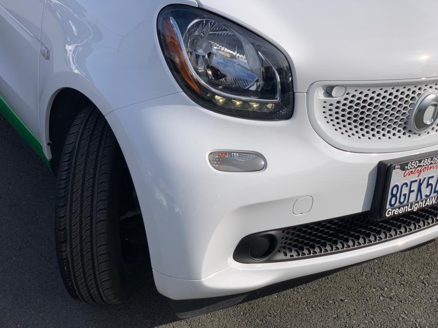 Used smart fortwo electric drive passion cabriolet 2017 | Green Light Auto Wholesale. Daly City, California Used smart fortwo electric drive passion cabriolet 2017 | Green Light Auto Wholesale. Daly City, California