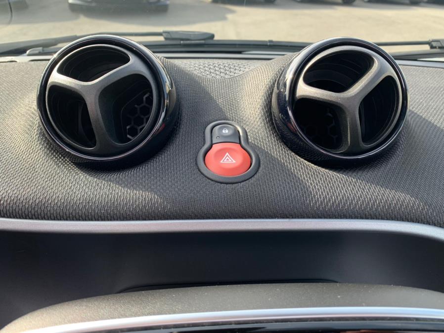 Used smart fortwo electric drive passion cabriolet 2017 | Green Light Auto Wholesale. Daly City, California Used smart fortwo electric drive passion cabriolet 2017 | Green Light Auto Wholesale. Daly City, California