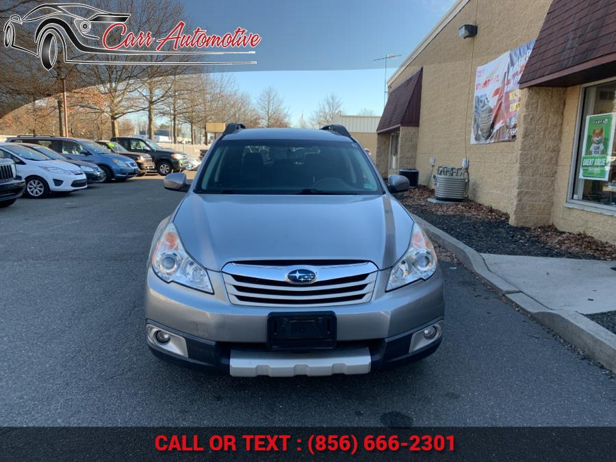 Used Subaru Outback 4dr Wgn H4 Auto 2.5i Limited Pwr Moon/Nav 2011 | Carr Automotive. Delran, New Jersey