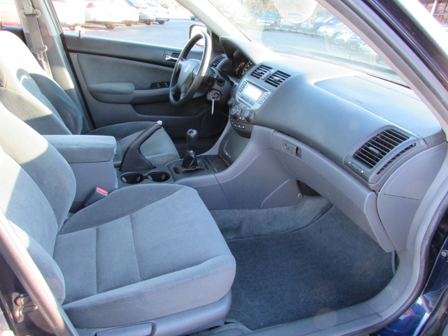 Used Honda Accord Sdn 4dr I4 MT LX 2007 | United Auto Sales of E Windsor, Inc. East Windsor, Connecticut Used Honda Accord Sdn 4dr I4 MT LX 2007 | United Auto Sales of E Windsor, Inc. East Windsor, Connecticut