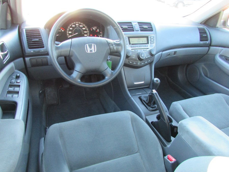 Used Honda Accord Sdn 4dr I4 MT LX 2007 | United Auto Sales of E Windsor, Inc. East Windsor, Connecticut Used Honda Accord Sdn 4dr I4 MT LX 2007 | United Auto Sales of E Windsor, Inc. East Windsor, Connecticut