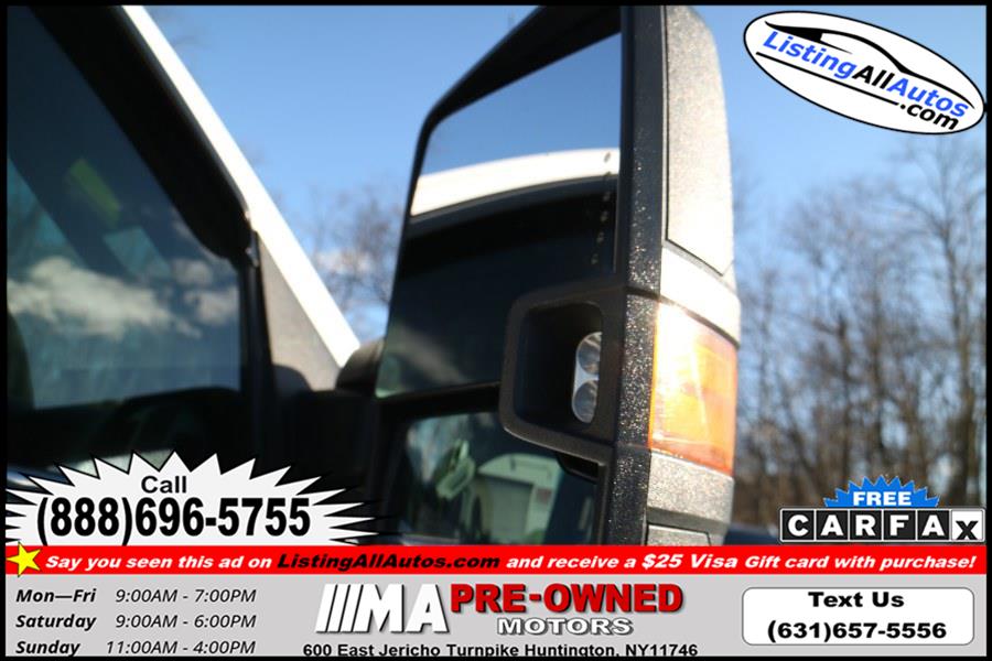 Used GMC Sierra 2500HD with plow &sander 4WD Double Cab 144.2" SLE 2017 | www.ListingAllAutos.com. Patchogue, New York