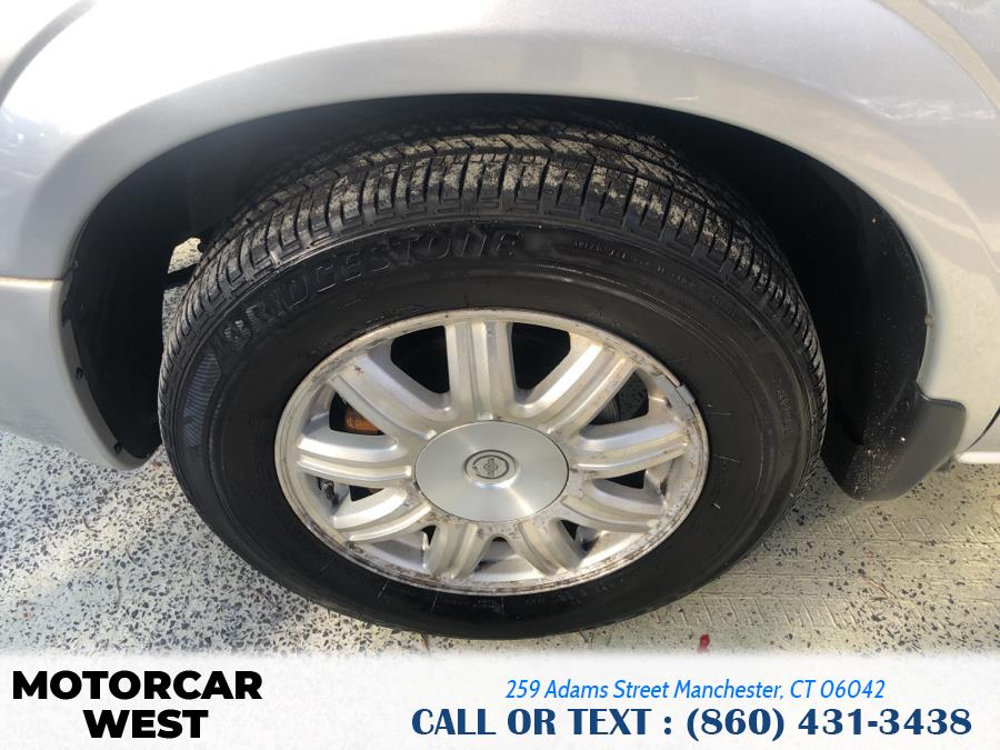 2006 Chrysler Town & Country LWB 4dr Touring, available for sale in Manchester, Connecticut | Motorcar West. Manchester, Connecticut 2006 Chrysler Town & Country LWB 4dr Touring, available for sale in Manchester, Connecticut | Motorcar West. Manchester, Connecticut