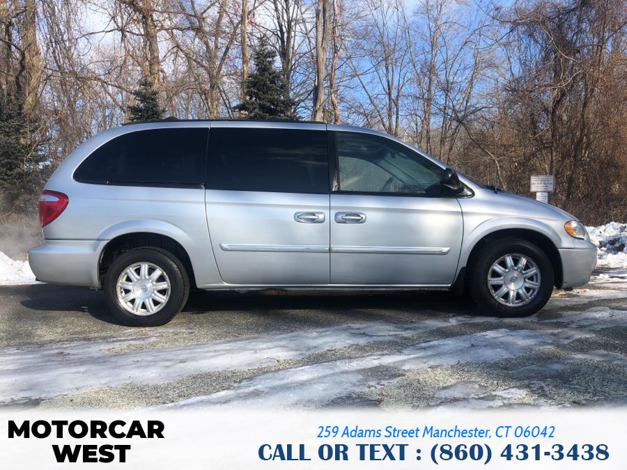 2006 Chrysler Town & Country LWB 4dr Touring, available for sale in Manchester, Connecticut | Motorcar West. Manchester, Connecticut 2006 Chrysler Town & Country LWB 4dr Touring, available for sale in Manchester, Connecticut | Motorcar West. Manchester, Connecticut