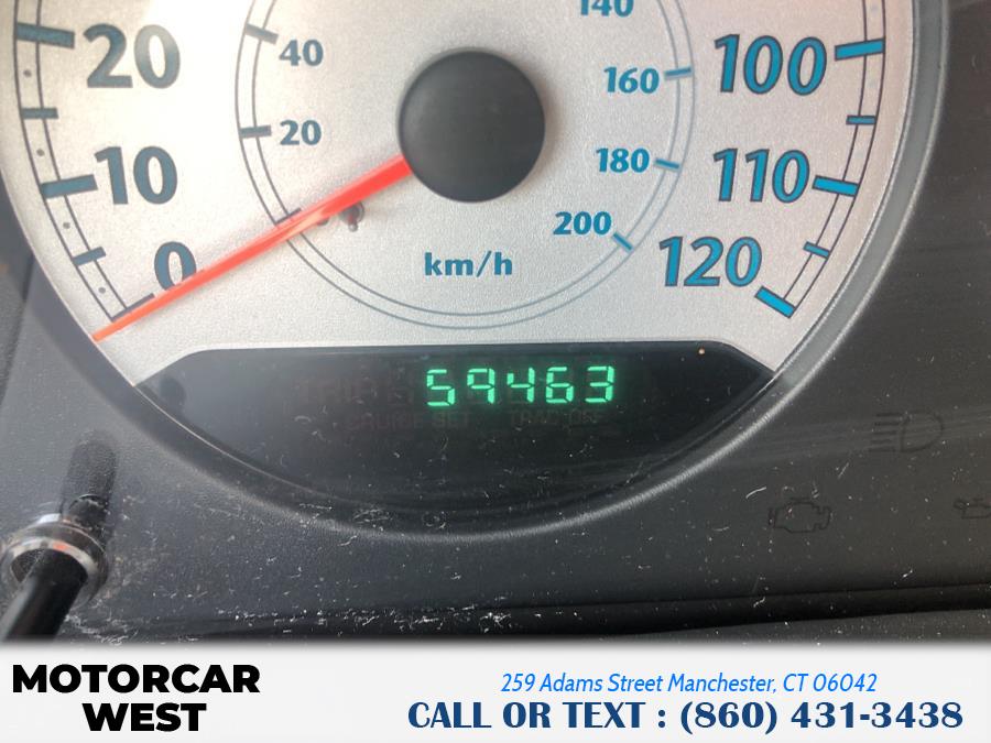 2006 Chrysler Town & Country LWB 4dr Touring, available for sale in Manchester, Connecticut | Motorcar West. Manchester, Connecticut 2006 Chrysler Town & Country LWB 4dr Touring, available for sale in Manchester, Connecticut | Motorcar West. Manchester, Connecticut