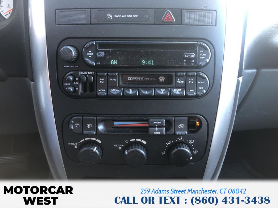 2006 Chrysler Town & Country LWB 4dr Touring, available for sale in Manchester, Connecticut | Motorcar West. Manchester, Connecticut 2006 Chrysler Town & Country LWB 4dr Touring, available for sale in Manchester, Connecticut | Motorcar West. Manchester, Connecticut