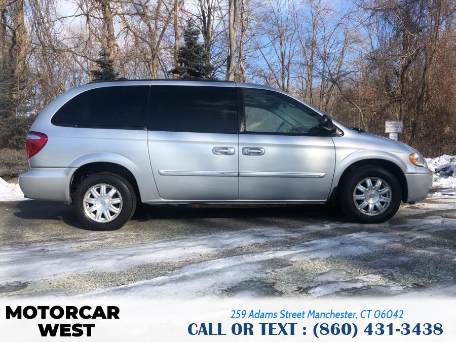 2006 Chrysler Town & Country LWB 4dr Touring, available for sale in Manchester, Connecticut | Motorcar West. Manchester, Connecticut 2006 Chrysler Town & Country LWB 4dr Touring, available for sale in Manchester, Connecticut | Motorcar West. Manchester, Connecticut