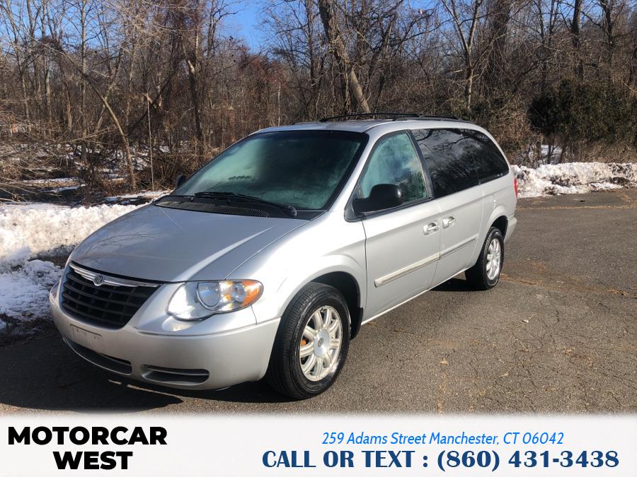 2006 Chrysler Town & Country LWB 4dr Touring, available for sale in Manchester, Connecticut | Motorcar West. Manchester, Connecticut 2006 Chrysler Town & Country LWB 4dr Touring, available for sale in Manchester, Connecticut | Motorcar West. Manchester, Connecticut