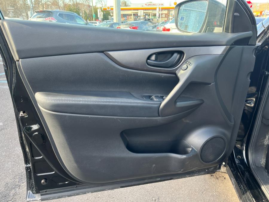 2019 Nissan Rogue Sport FWD S. 1 OWNER CLEAN CARFAX!!!, available for sale in Elmont, New York | Sunrise of Elmont. Elmont, New York 2019 Nissan Rogue Sport FWD S. 1 OWNER CLEAN CARFAX!!!, available for sale in Elmont, New York | Sunrise of Elmont. Elmont, New York