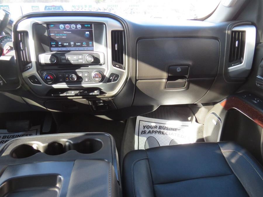 Used GMC Sierra 1500 SLT 4x4 4dr Crew Cab 5.8 ft. SB 2017 | Lake City Exports Inc. Auburn, Maine Used GMC Sierra 1500 SLT 4x4 4dr Crew Cab 5.8 ft. SB 2017 | Lake City Exports Inc. Auburn, Maine