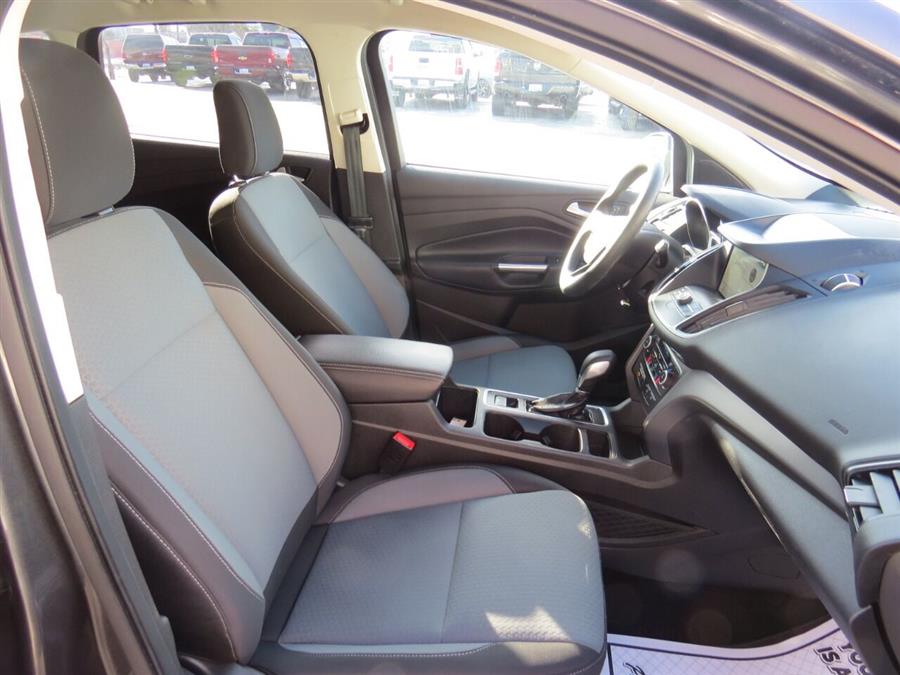 Used Ford Escape SE AWD 4dr SUV 2019 | Lake City Exports Inc. Auburn, Maine Used Ford Escape SE AWD 4dr SUV 2019 | Lake City Exports Inc. Auburn, Maine