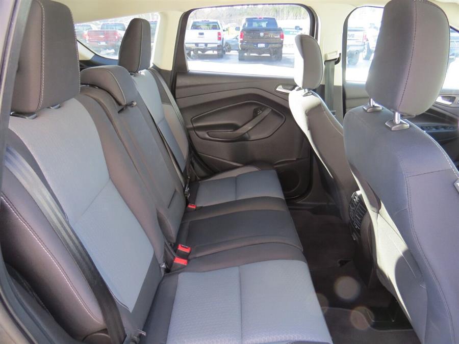 Used Ford Escape SE AWD 4dr SUV 2019 | Lake City Exports Inc. Auburn, Maine Used Ford Escape SE AWD 4dr SUV 2019 | Lake City Exports Inc. Auburn, Maine
