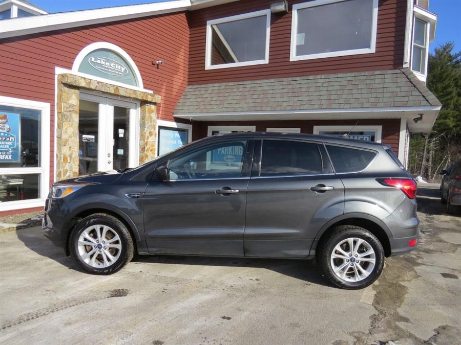 Used Ford Escape SE AWD 4dr SUV 2019 | Lake City Exports Inc. Auburn, Maine Used Ford Escape SE AWD 4dr SUV 2019 | Lake City Exports Inc. Auburn, Maine