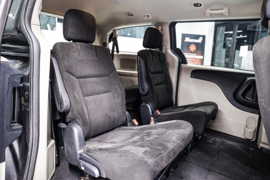Used Dodge Grand Caravan 4dr Wgn American Value Pkg 2016 | 26 Motors Long Island. ELMONT, New York Used Dodge Grand Caravan 4dr Wgn American Value Pkg 2016 | 26 Motors Long Island. ELMONT, New York